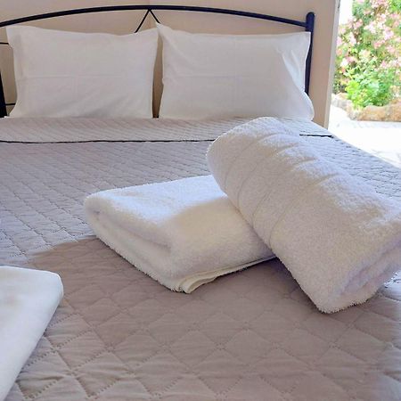 Estia Holiday Apartment & Studio فاثي المظهر الخارجي الصورة