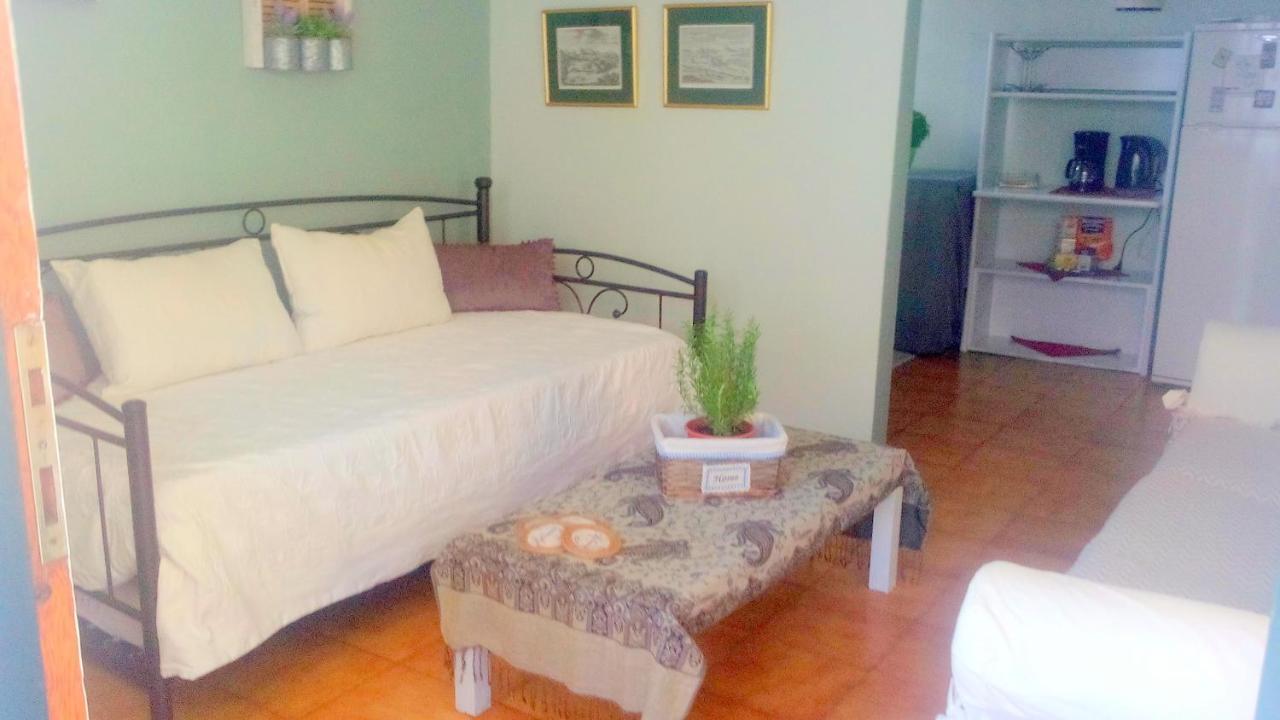 Estia Holiday Apartment & Studio فاثي المظهر الخارجي الصورة