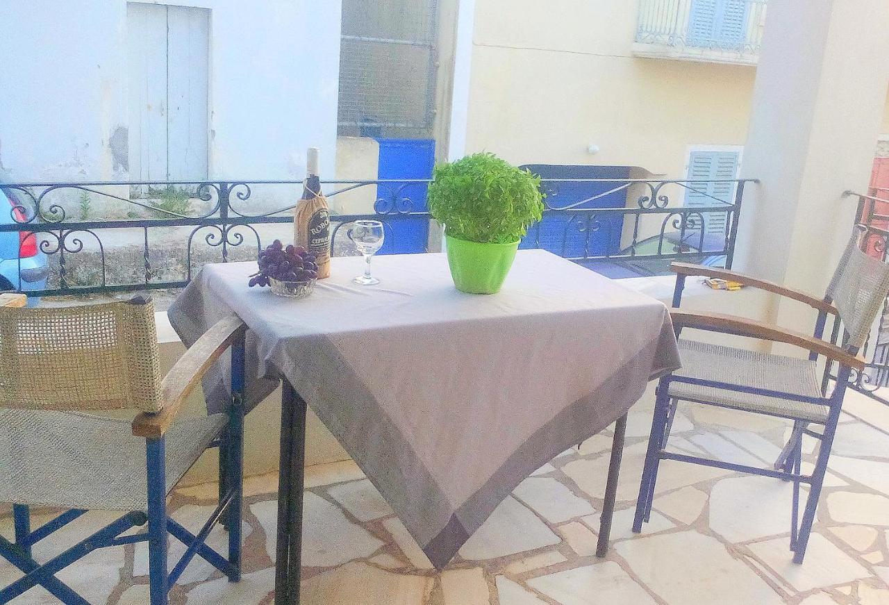 Estia Holiday Apartment & Studio فاثي المظهر الخارجي الصورة