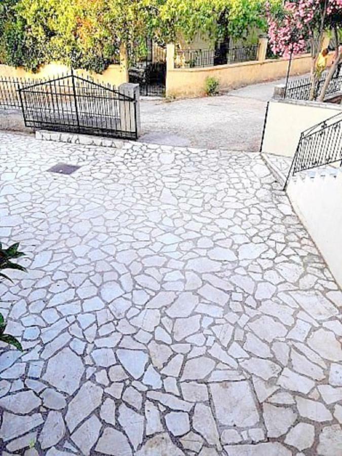Estia Holiday Apartment & Studio فاثي المظهر الخارجي الصورة